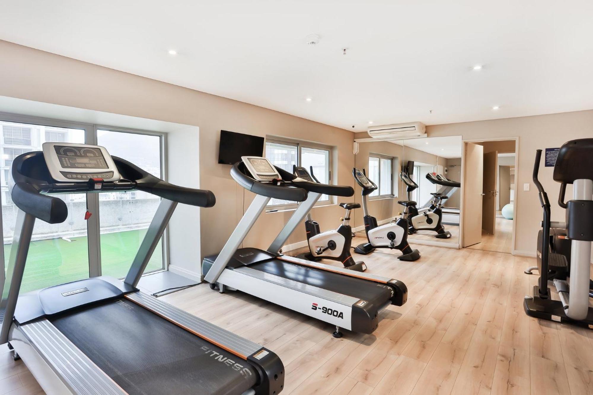 Holiday Inn Express Cape Town City Centre By Ihg Екстер'єр фото
